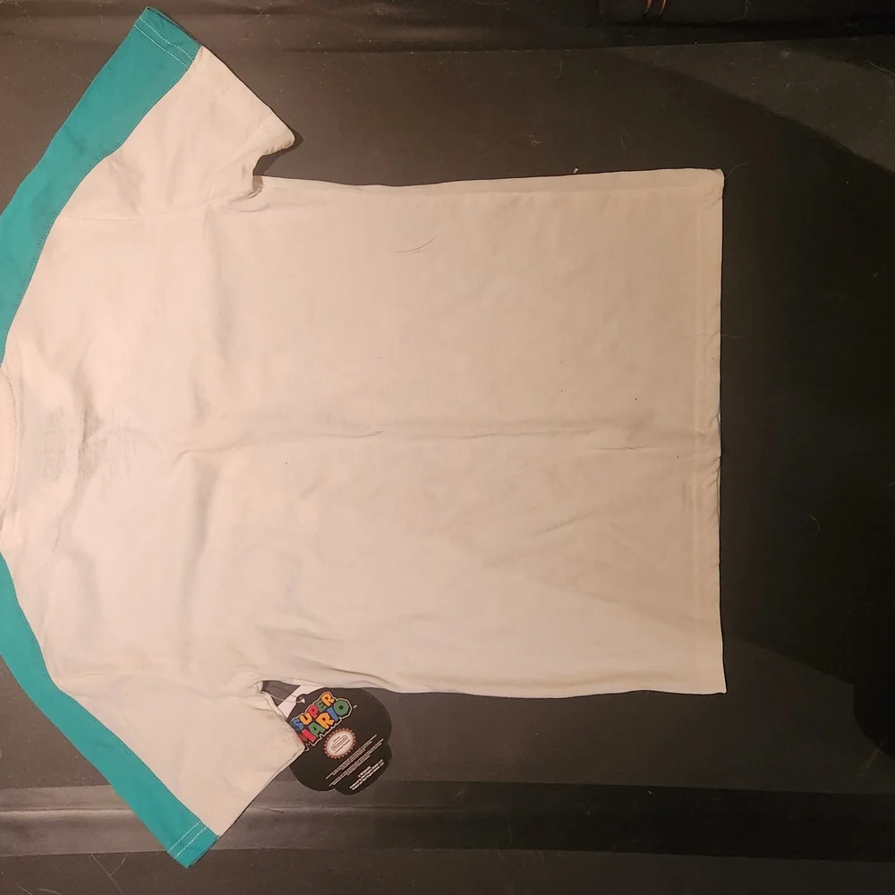 Super Mario Bros Mario & Luigi Tee NWT Boys M (7–8) Nintendo - Picture 6 of 8